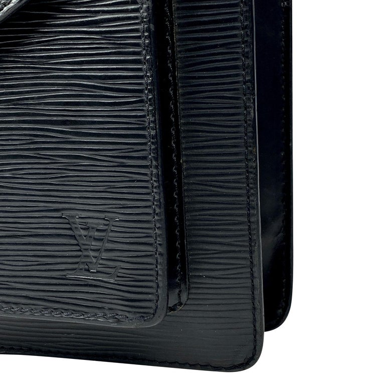 Authentic Louis Vuitton Monceau 28 Black Epi Bag #18599