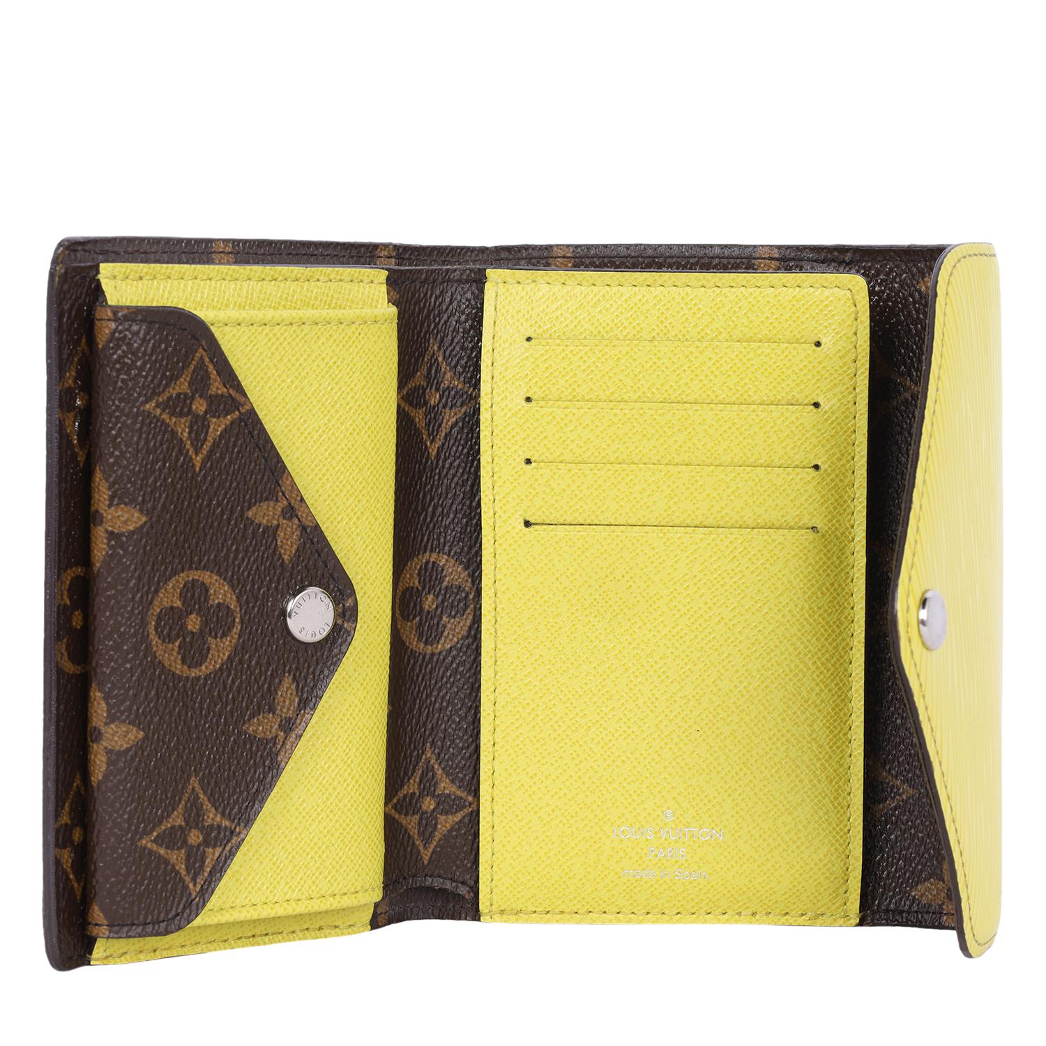 Louis Vuitton Epi Monogram Marie-Lou Compact Wallet Pistache Yellow For Sale 7