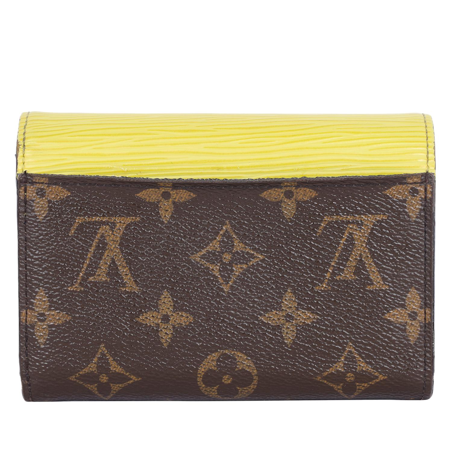 Louis Vuitton Epi Monogram Marie-Lou Compact Wallet Pistache Yellow For Sale 2