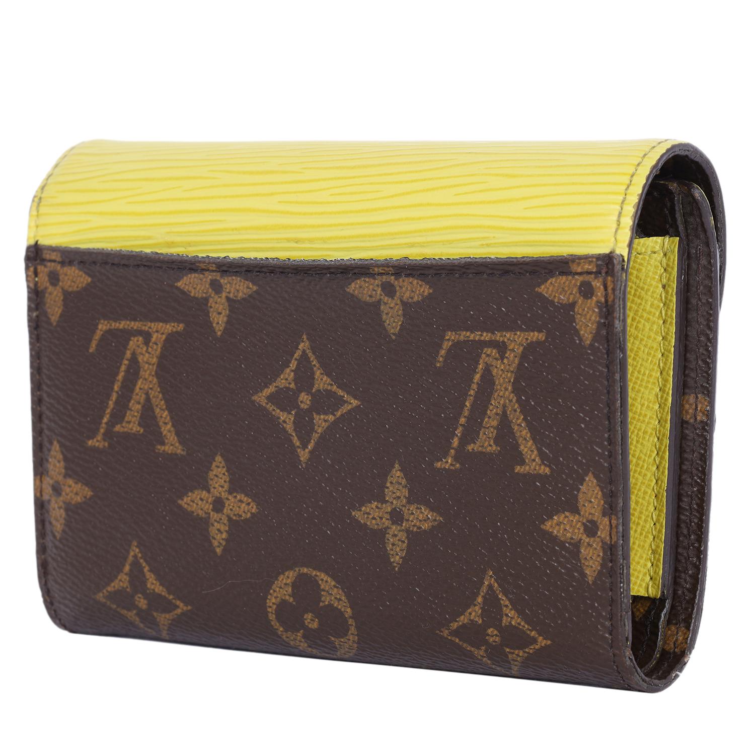 Louis Vuitton Epi Monogram Marie-Lou Compact Wallet Pistache Yellow For Sale 4