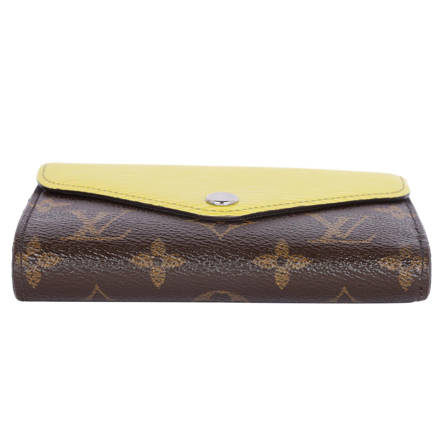 Louis Vuitton Epi Monogram Marie-Lou Compact Wallet Pistache Yellow For Sale 5