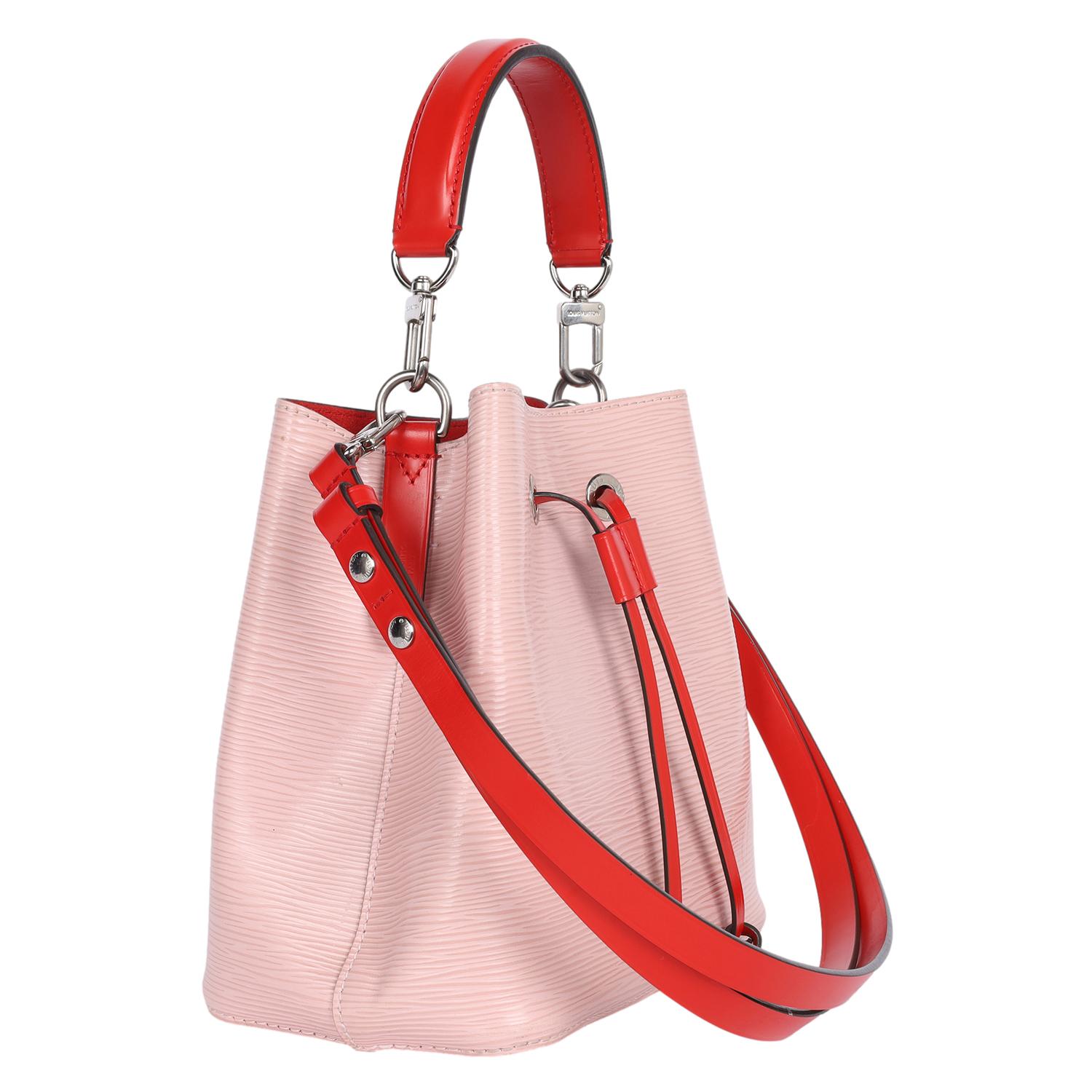 LOUIS VUITTON Epi Neonoe Rose Ballerine Pink In Good Condition For Sale In Salt Lake Cty, UT