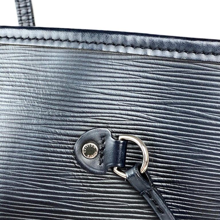 Louis Vuitton Epi Leather Neverfull - 13 For Sale on 1stDibs