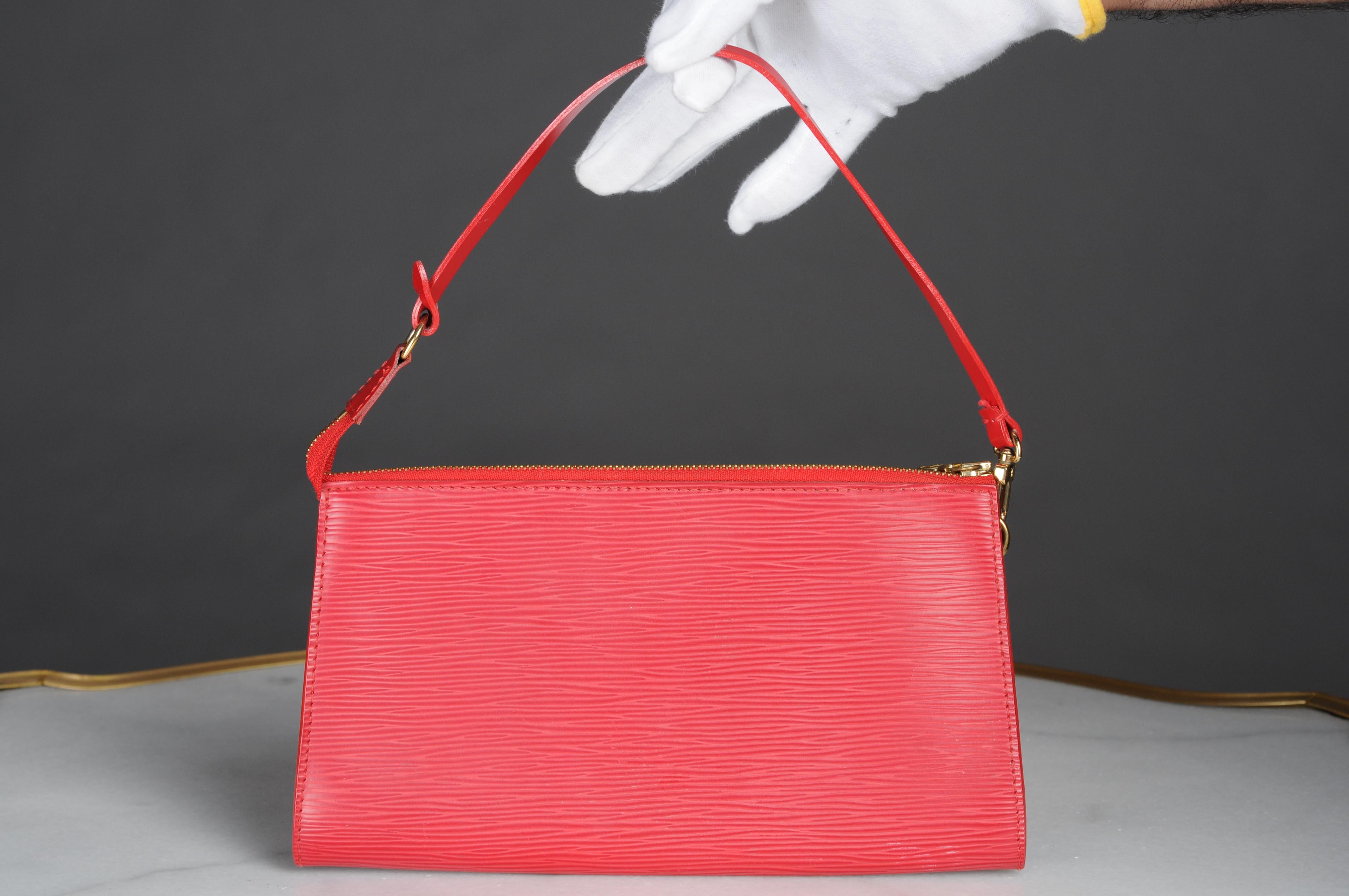 Women's or Men's Louis Vuitton Epi red leather Pochette Clutch  For Sale
