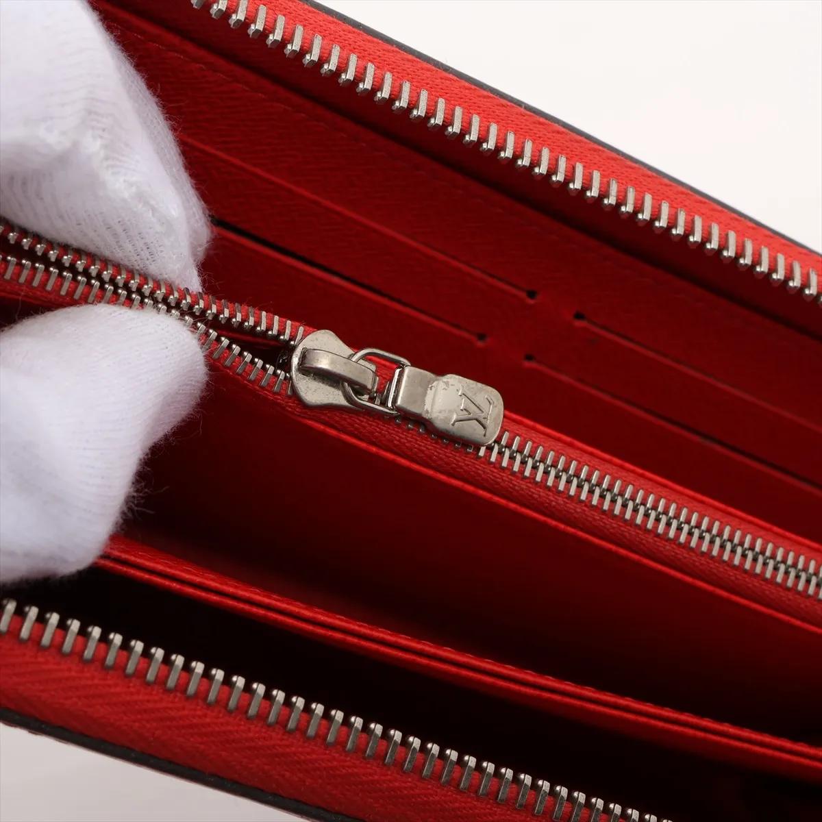 Portafoglio Louis Vuitton Epi Zippy Piment in vendita 8