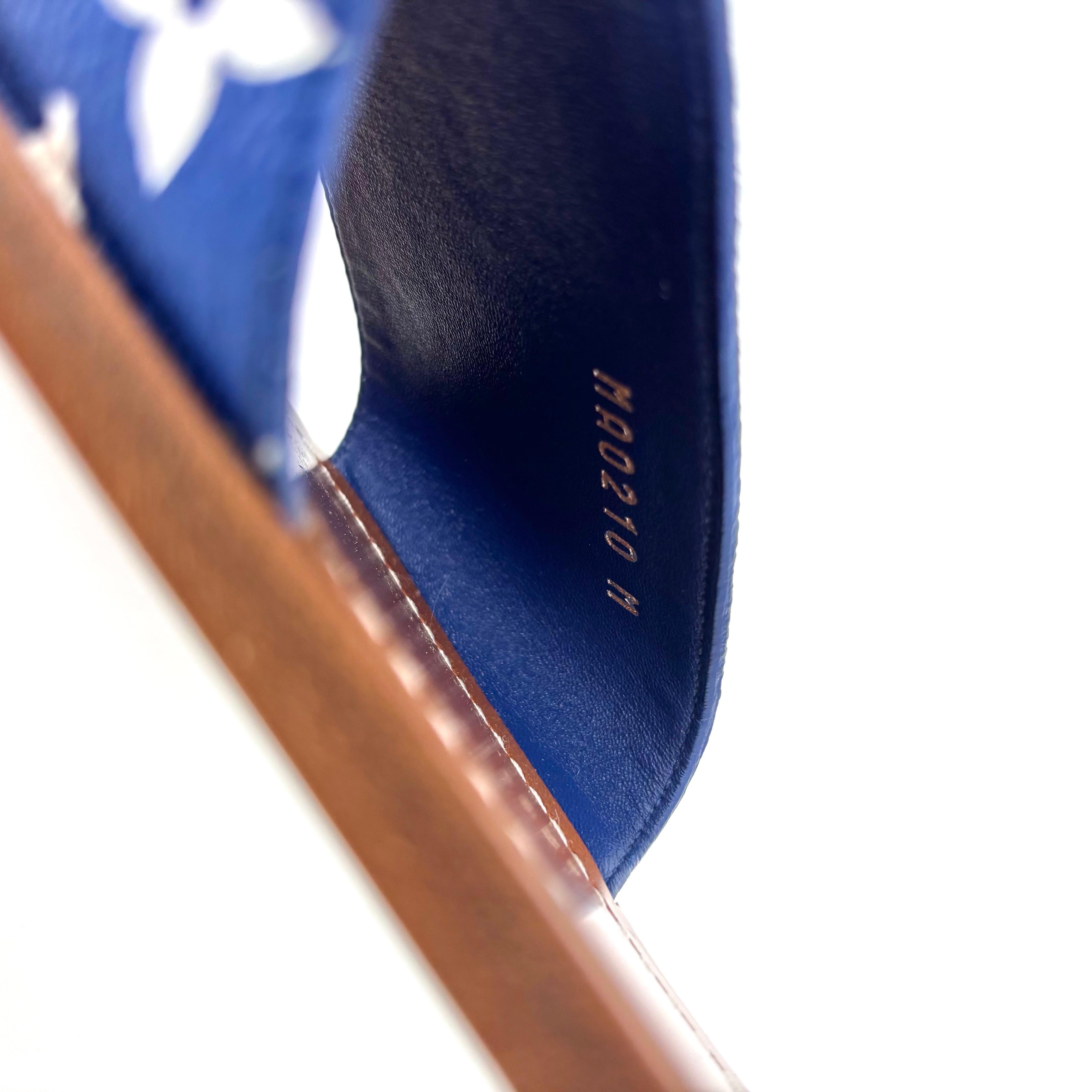 Louis Vuitton Escale Lock It Blu Monogram Slides Mule Flats 37,5 in vendita 2