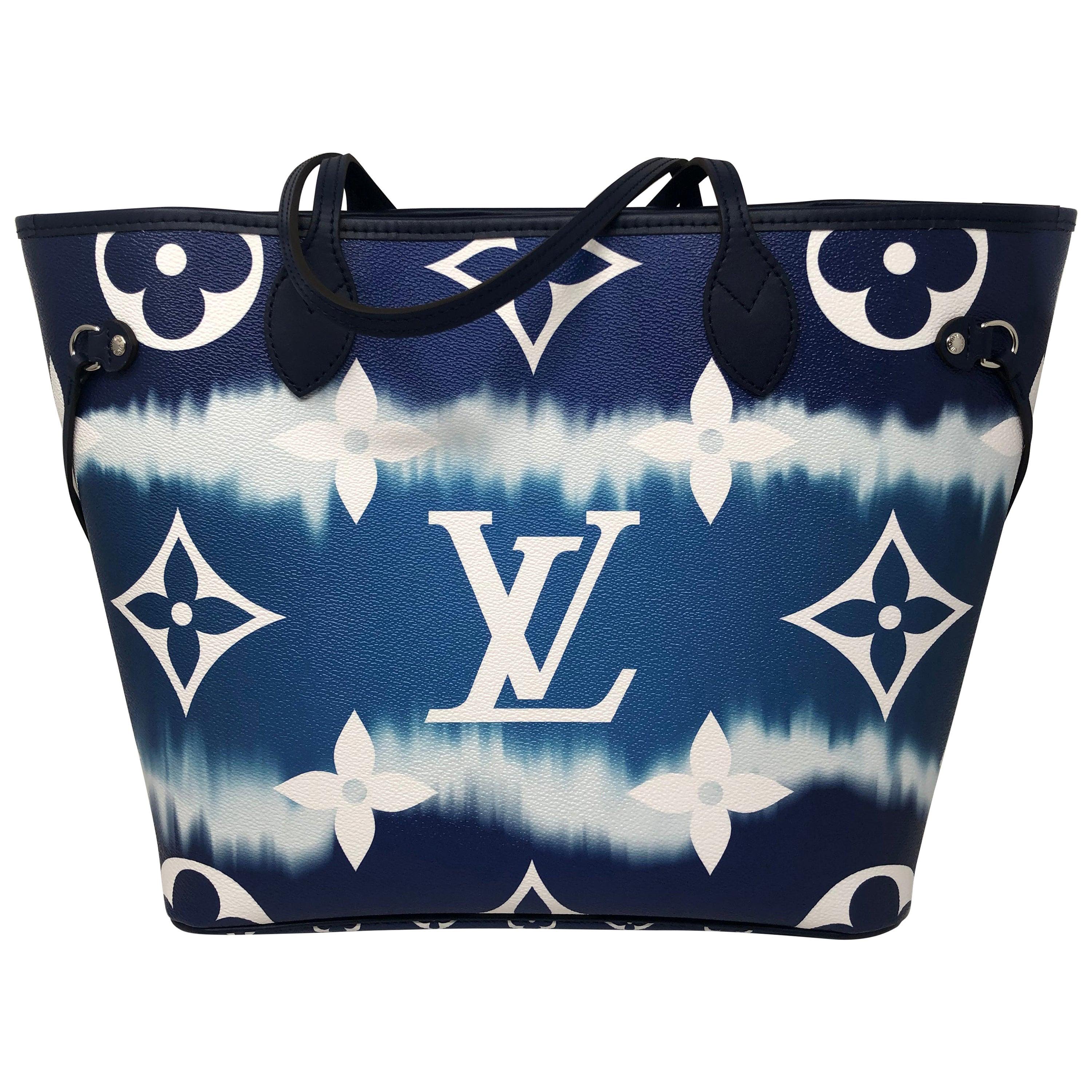 Louis Vuitton Escale MM Bleu