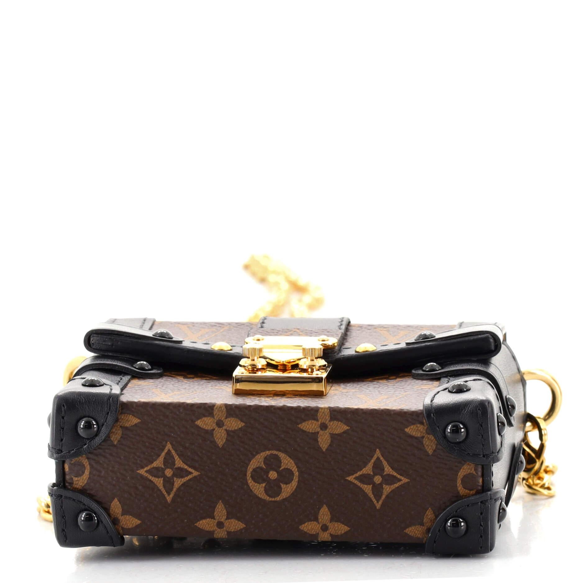 essential trunk lv