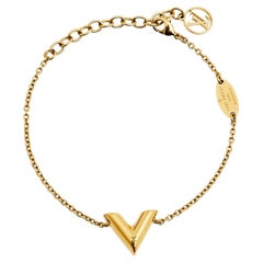 Louis Vuitton Essential V Goldfarbenes Armband