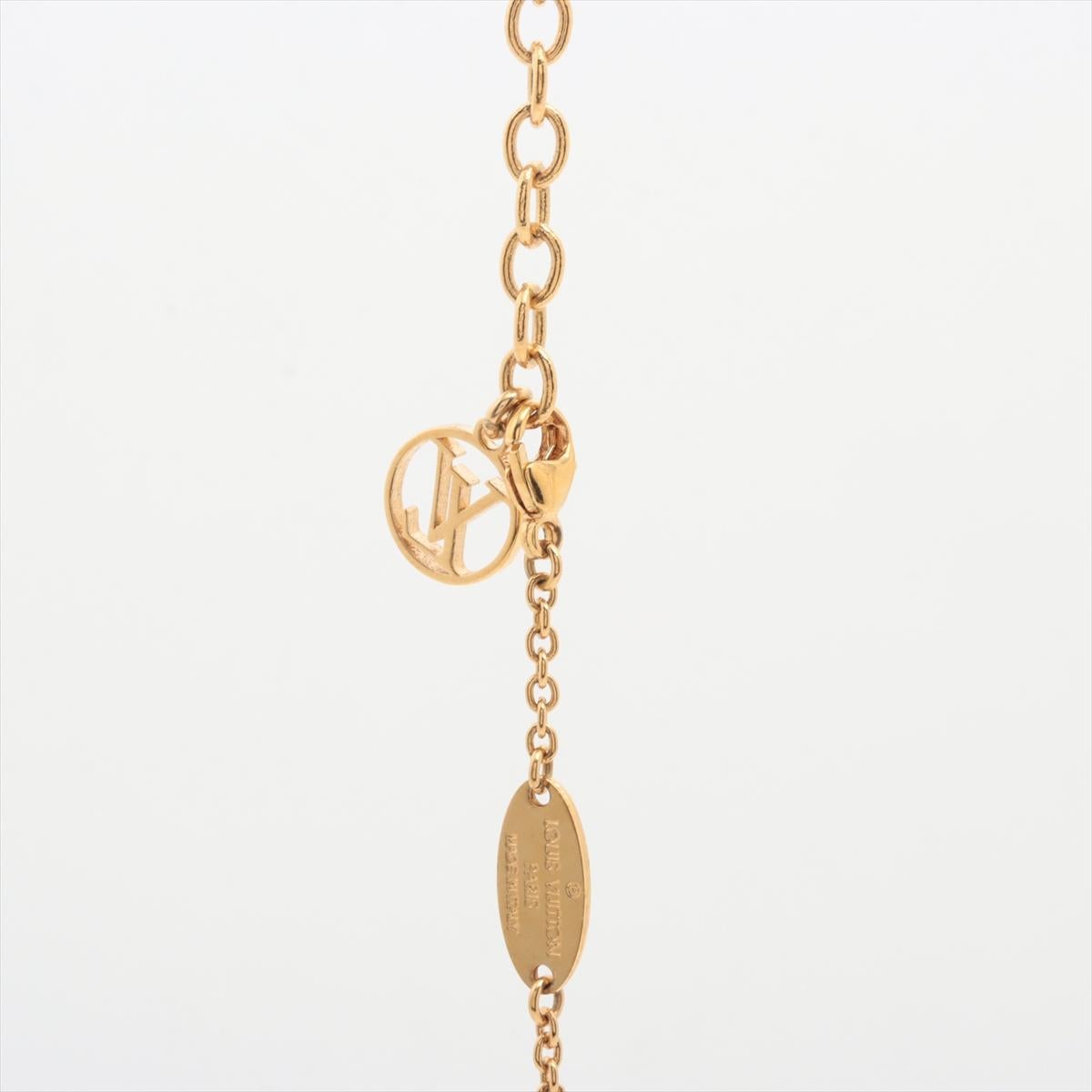 Women's Louis Vuitton Essential V Necklace For Sale