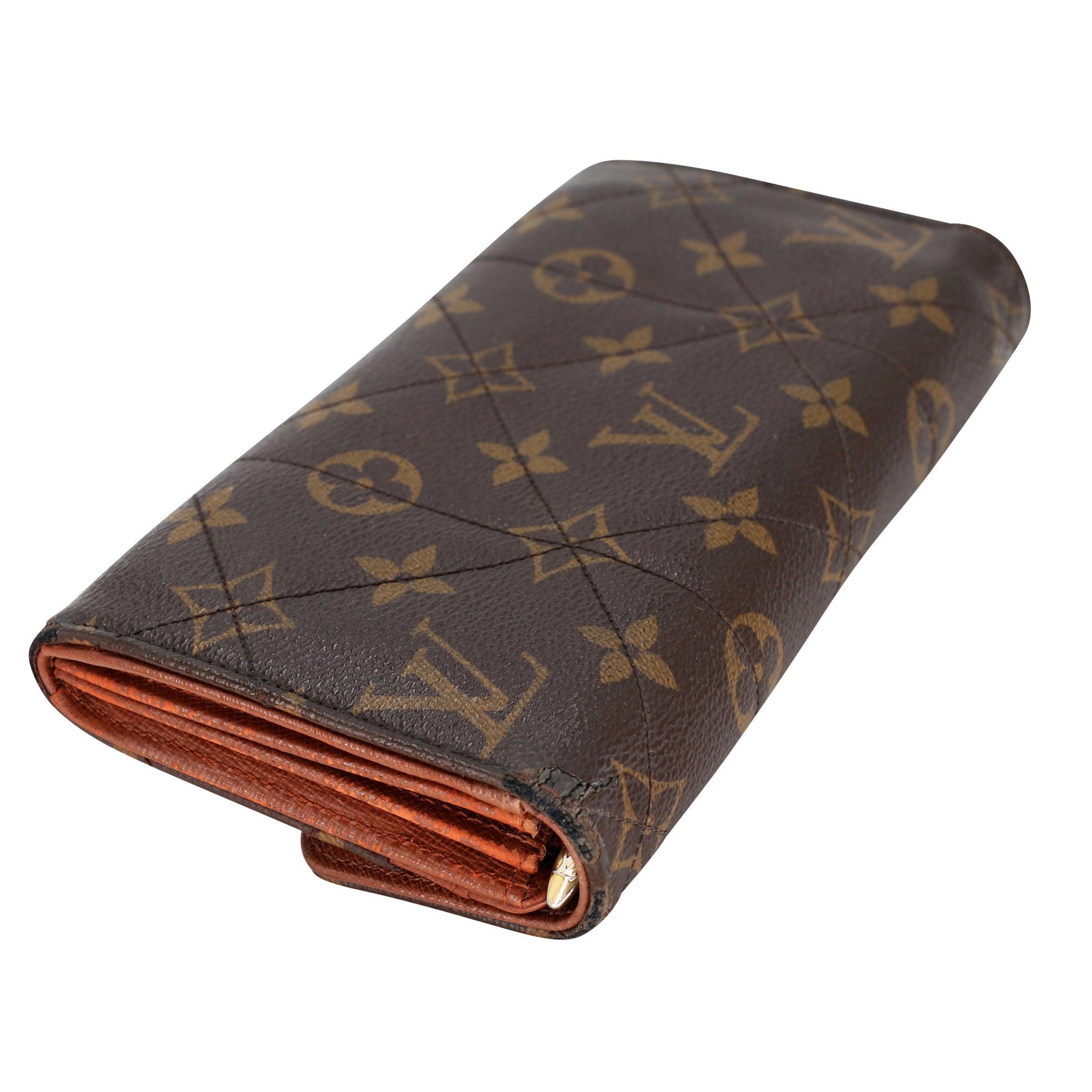 Louis Vuitton Etoile Porte Quilted Sarah Flap Wallet LV-W1110P-A003 For Sale 1