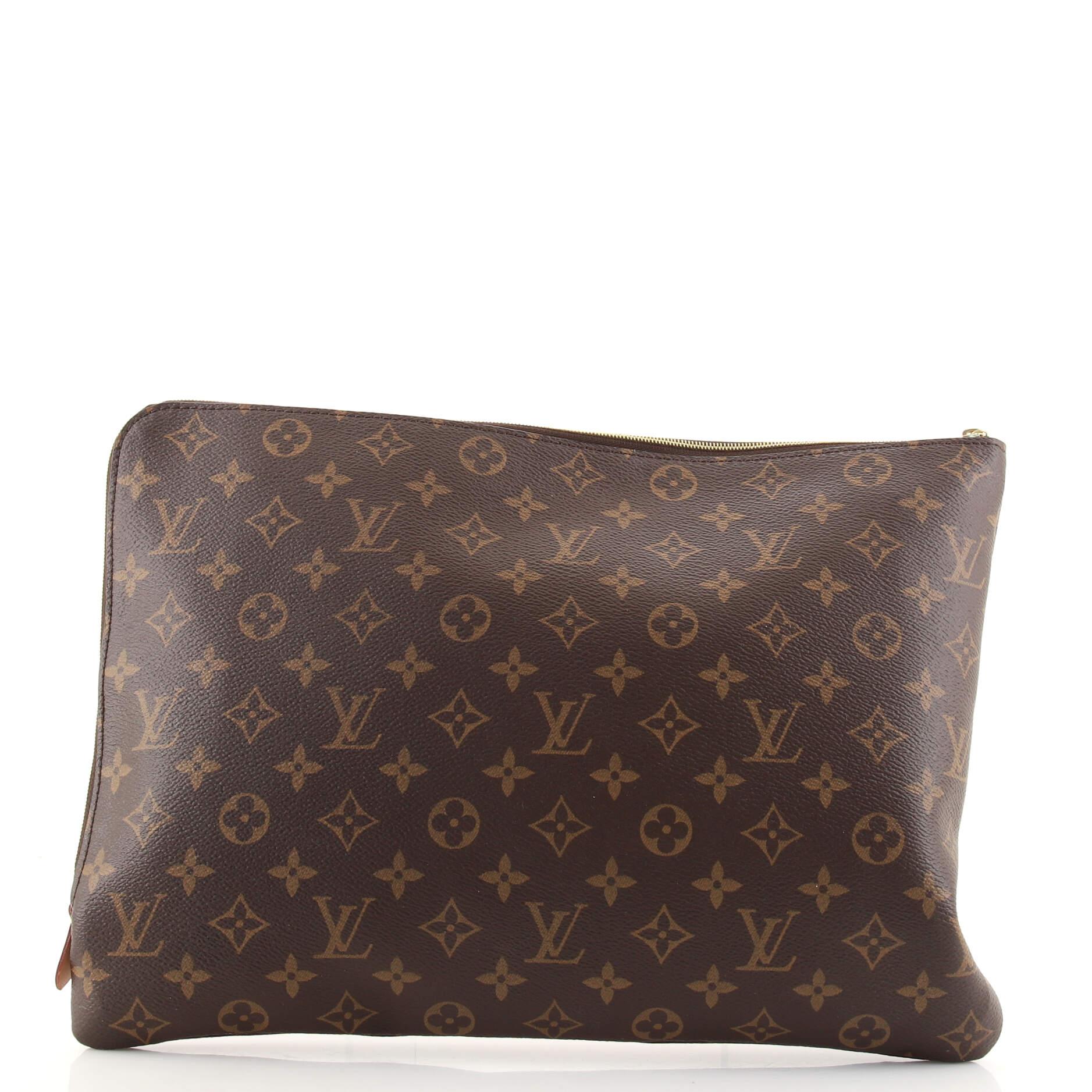 Women's or Men's Louis Vuitton Etui Voyage Pouch Monogram Canvas GM