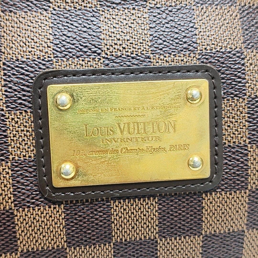 Louis Vuitton Eva Marrone Damier Ebene Borsa a tracolla Monogram con tracolla in vendita 7