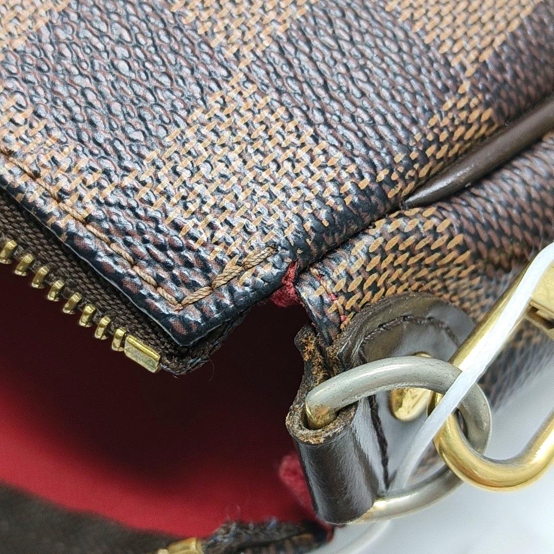 Louis Vuitton Eva Marrone Damier Ebene Borsa a tracolla Monogram con tracolla in vendita 9