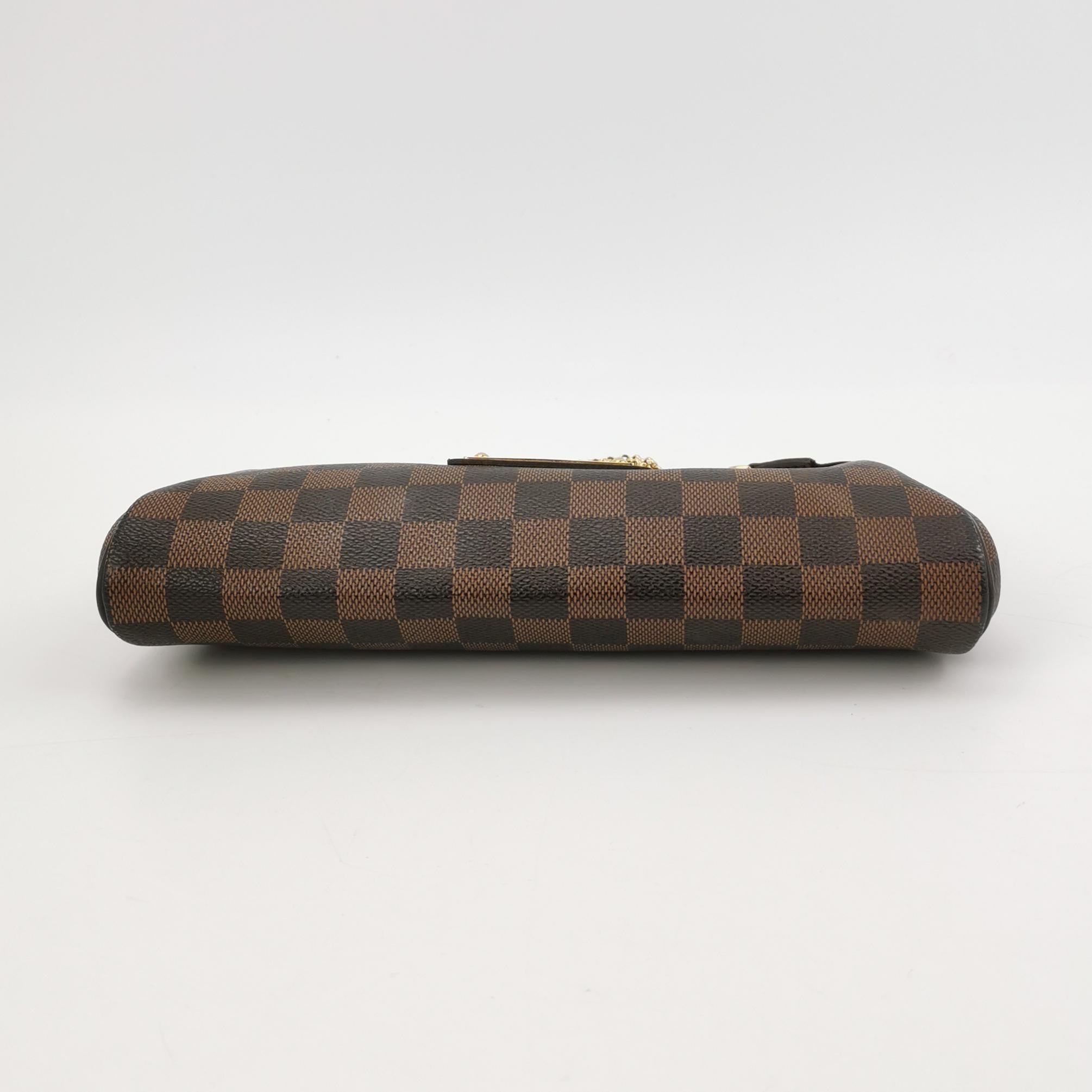 Louis Vuitton Eva Marrone Damier Ebene Borsa a tracolla Monogram con tracolla in vendita 3