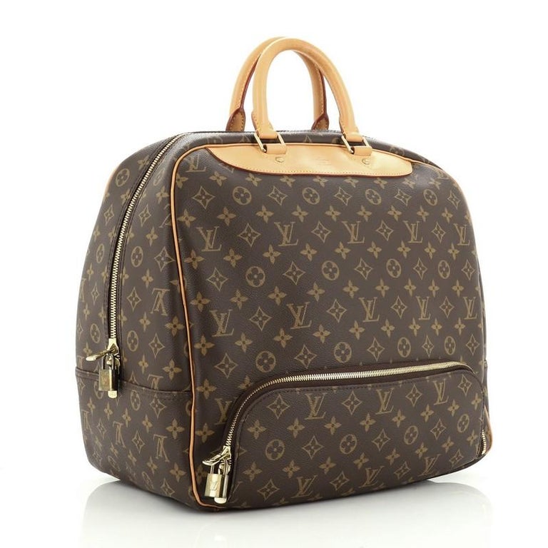 Louis Vuitton Evasion Travel Bag Monogram Canvas MM For Sale at 1stdibs