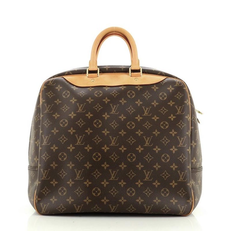 Louis Vuitton Evasion Travel Bag Monogram Canvas MM For Sale at 1stdibs