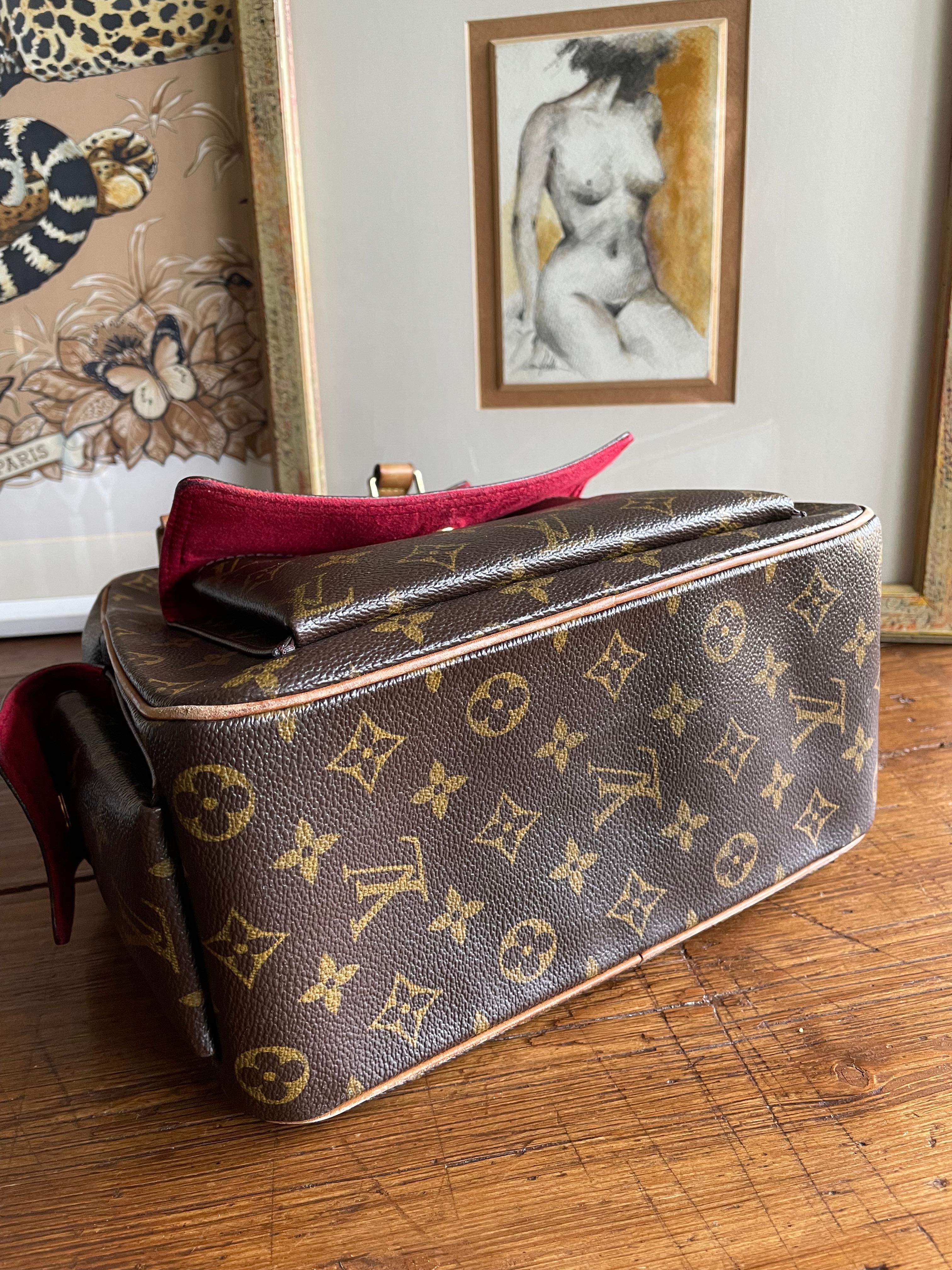 Louis Vuitton Excentric Citè Limited Edition Bag 4