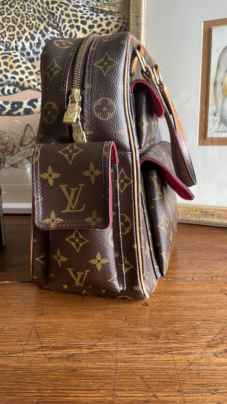 Louis Vuitton Excentric Citè Limited Edition Bag For Sale at 1stDibs