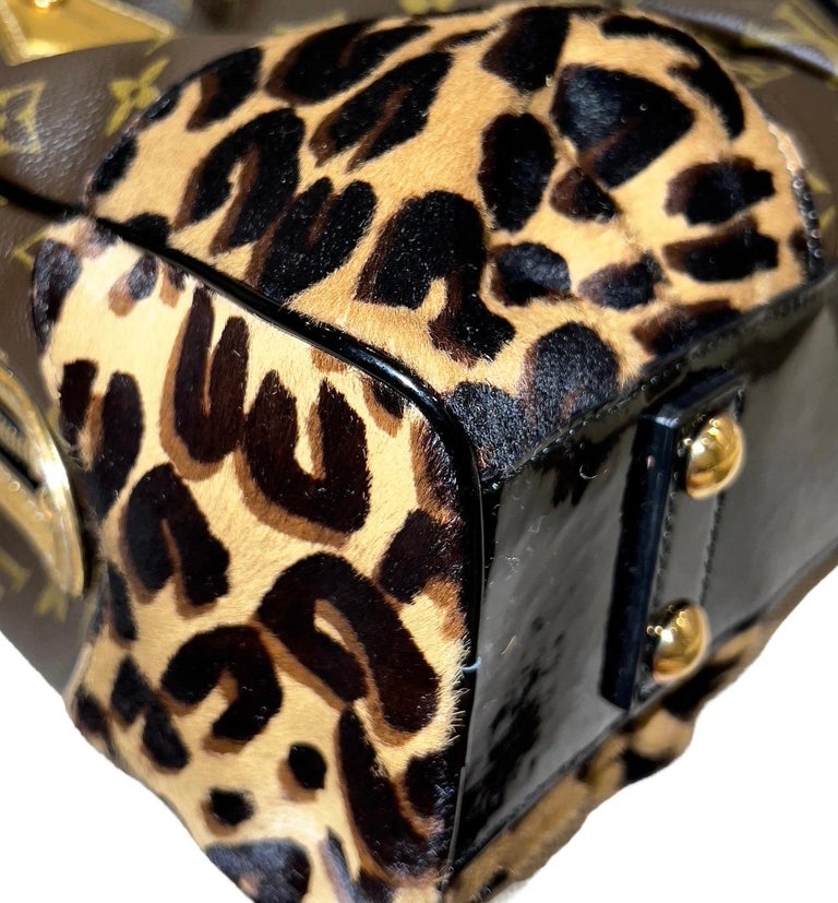 LOUIS VUITTON Exotic LV Monogram Canvas Leopard Fur Bag 2006 Sprouse Tribute For Sale 7