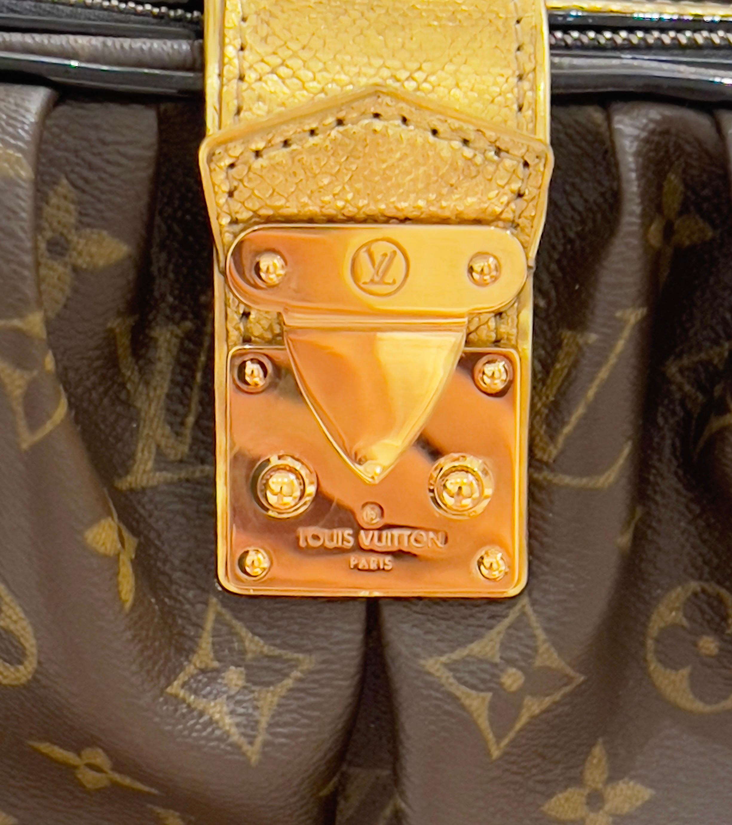 Women's LOUIS VUITTON Exotic LV Monogram Canvas Leopard Fur Bag 2006 Sprouse Tribute For Sale