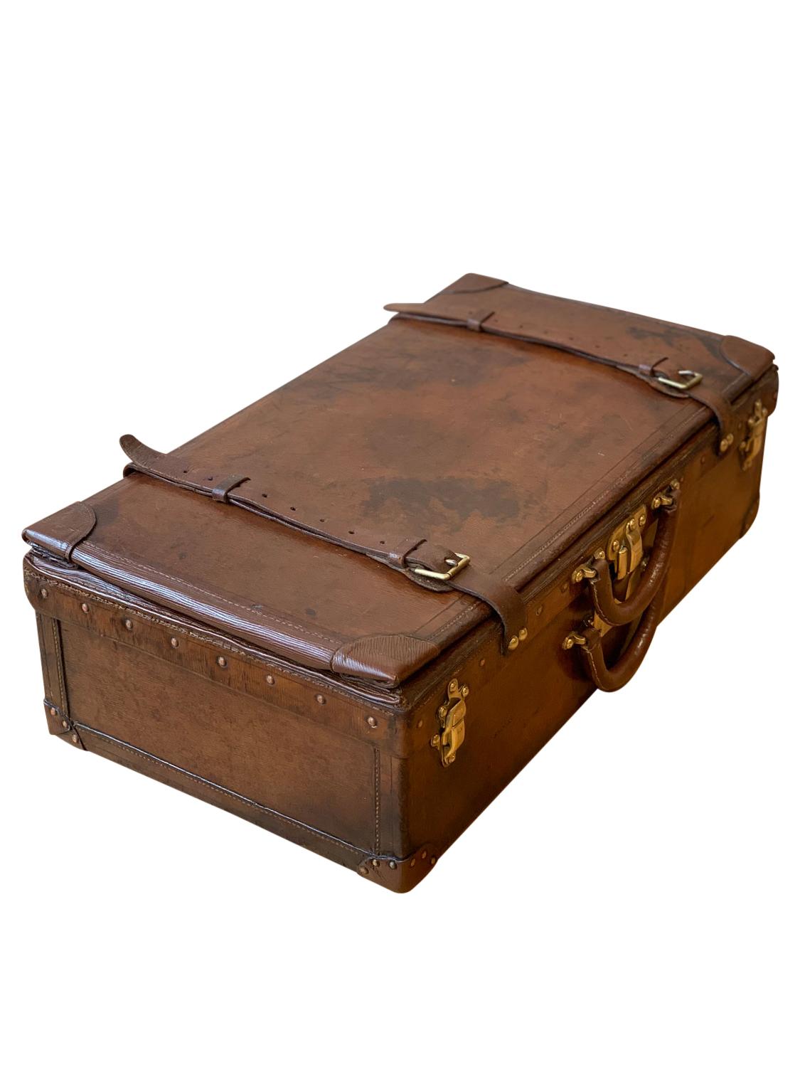 Louis Vuitton Expandable Suitcase, circa 1908 For Sale 1