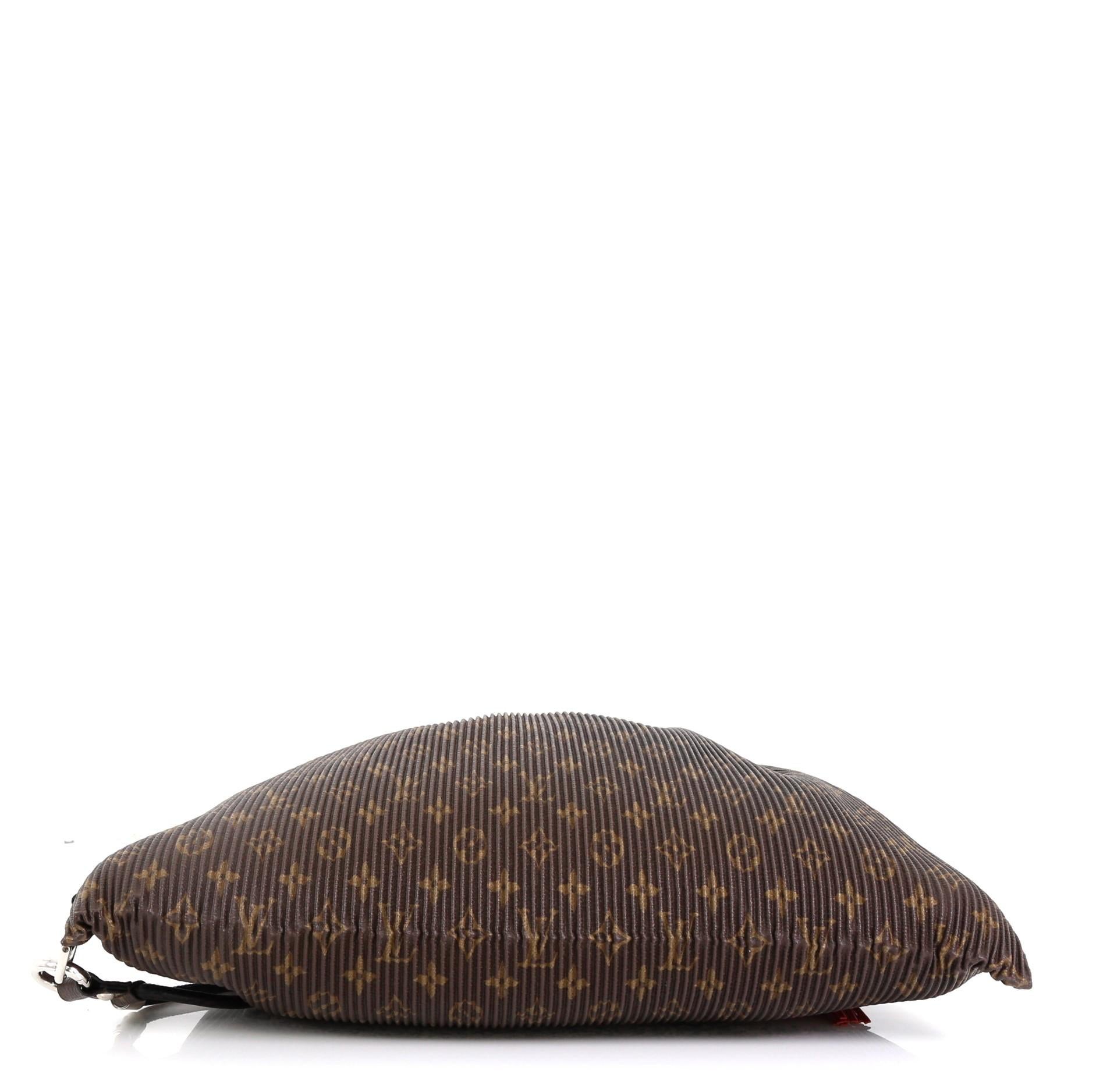 Louis Vuitton Explorer Shoulder Bag Pleated Monogram Canvas MM In Good Condition In NY, NY