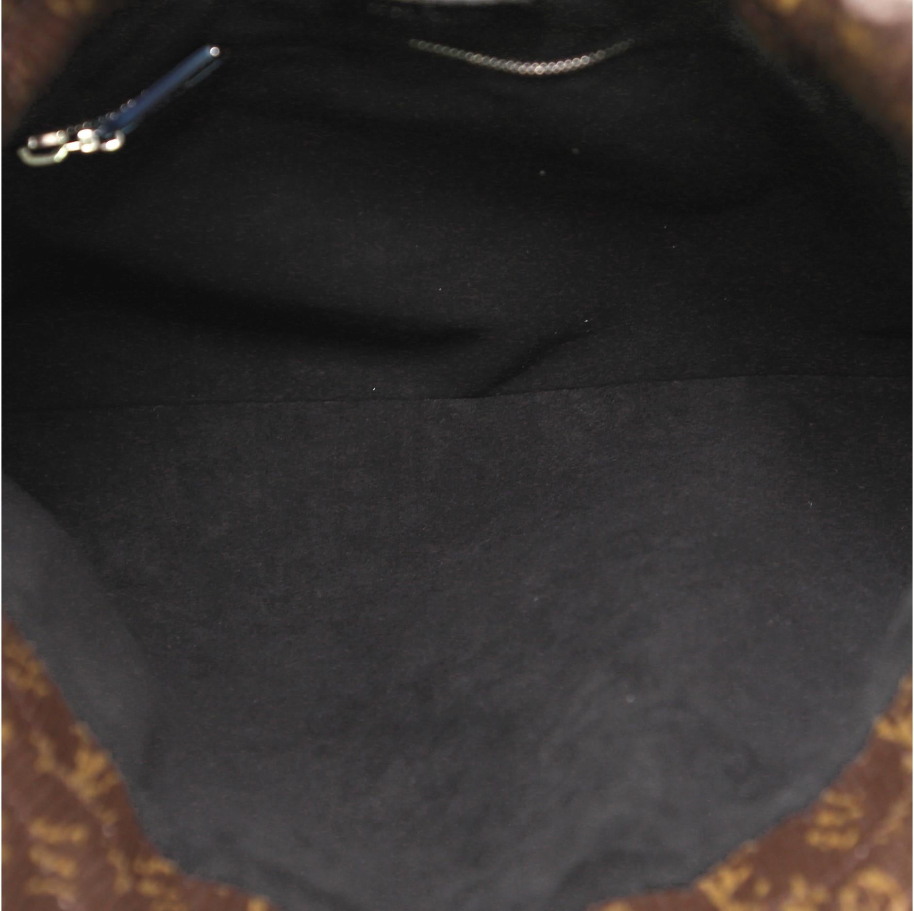 Women's or Men's Louis Vuitton Explorer Shoulder Bag Pleated Monogram Canvas MM