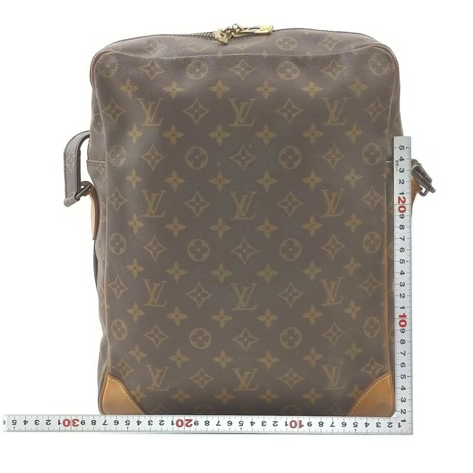 Louis Vuitton Extra Large Monogram Danube GM Bag 862739 For Sale 3