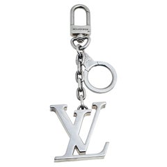 Louis Vuitton 2023 Rare Monogram Fortune Cookie Bag Charm Key Holder  1LK0127 For Sale at 1stDibs