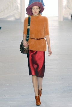 Louis Vuitton Fall 2007 Vermeer-Inspired Collection 2008 Angora top runway