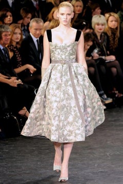 Louis Vuitton Fall 2010 Ivory , Pink & Black Feather Silk Quilted Cocktail Dress