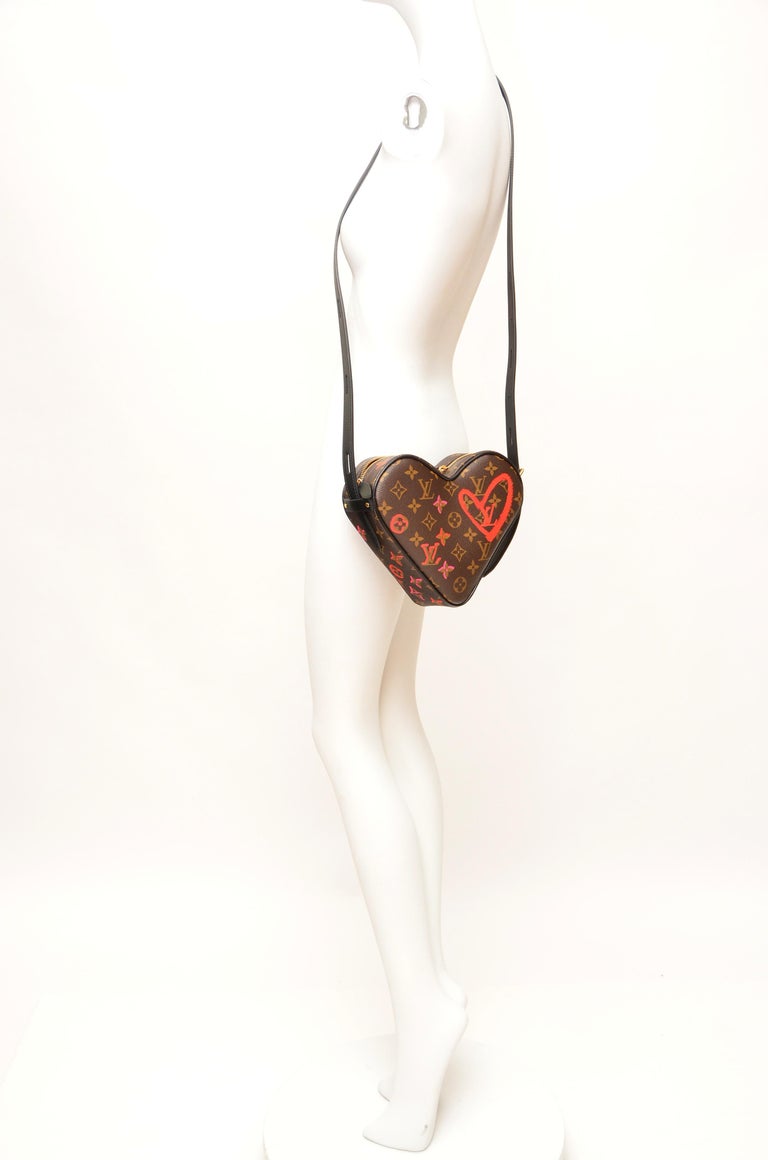 Louis Vuitton 2021 Limited Edition Heart Bag – Its A Luv Story