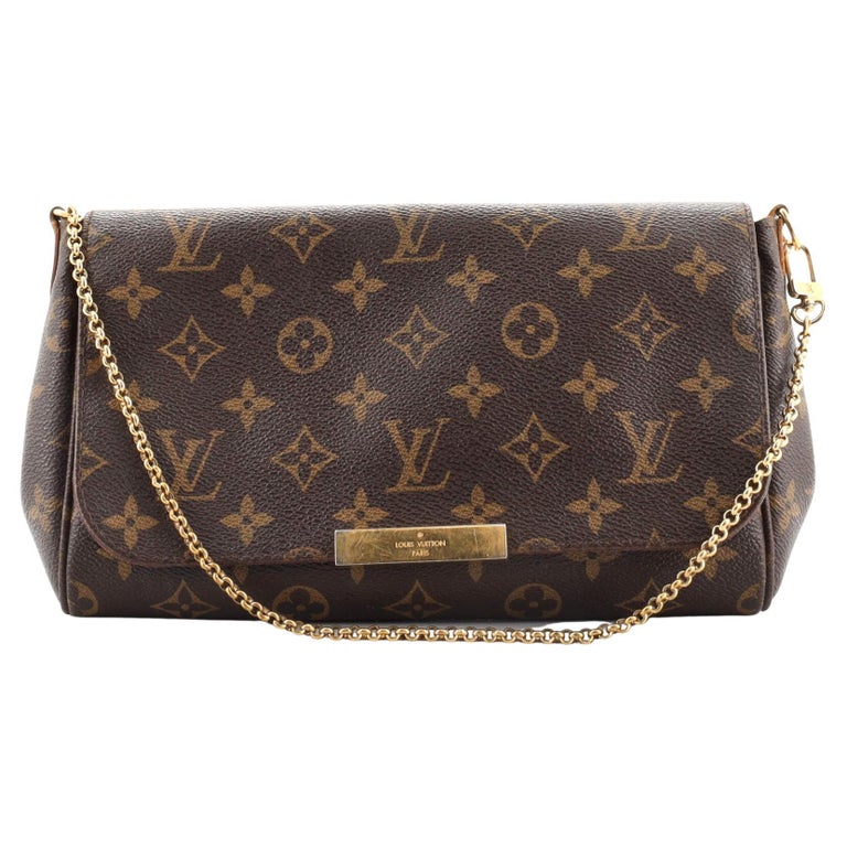 Louis Vuitton Monogram Favorite MM Shoulder Bag For Sale at 1stDibs