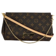 Louis Vuitton Favorite MM Monogram Canvas Clutch Purse Crossbody Hand Bag
