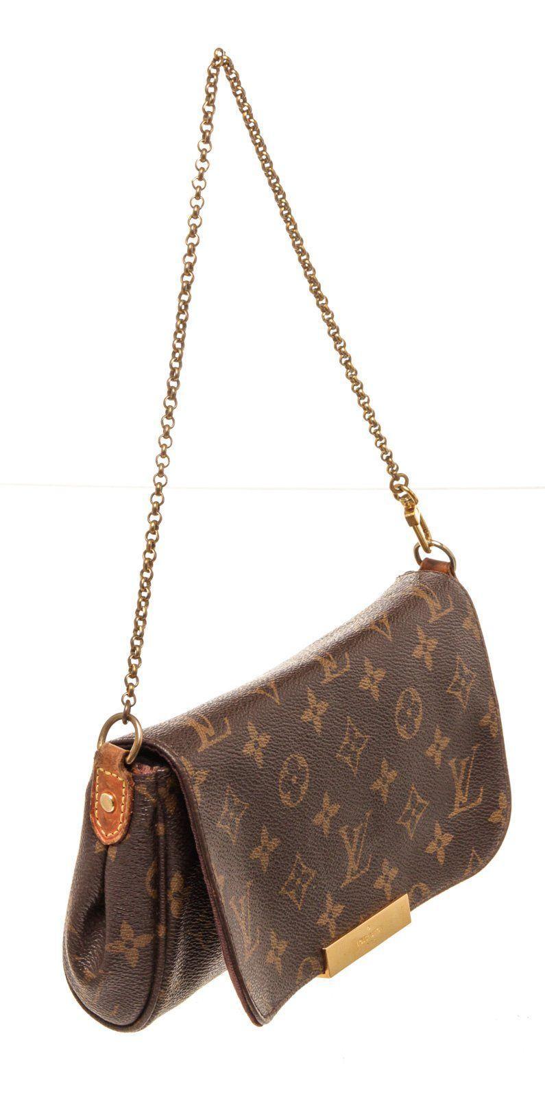 Louis Vuitton Favorite PM Brown Monogram Canvas Cross Body Bag with material Monogram Canvas, gold-tone hardware, interior slip pocket, Removeable strap and flap closure.

44103MSA