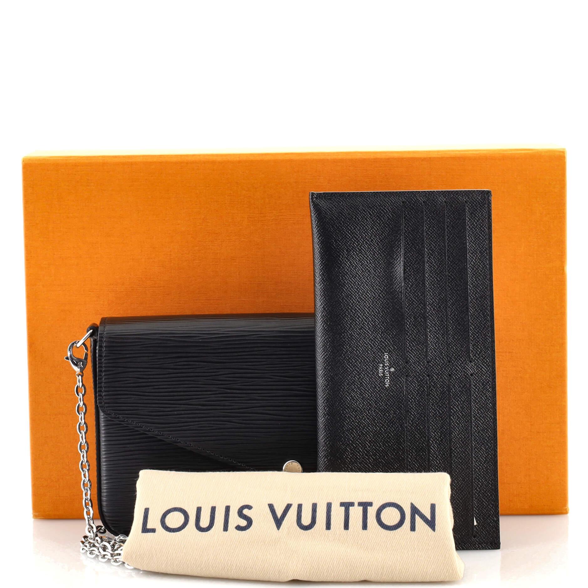 Condition: Good. Odor in interior. Wear and scuffs on exterior, indentation on front, wear, marks and bubbling underneath flap. Wear in interior, scratches on hardware.
Accessories: Dust Bag, Card Holder, Box, With Strap
Measurements: Height 5