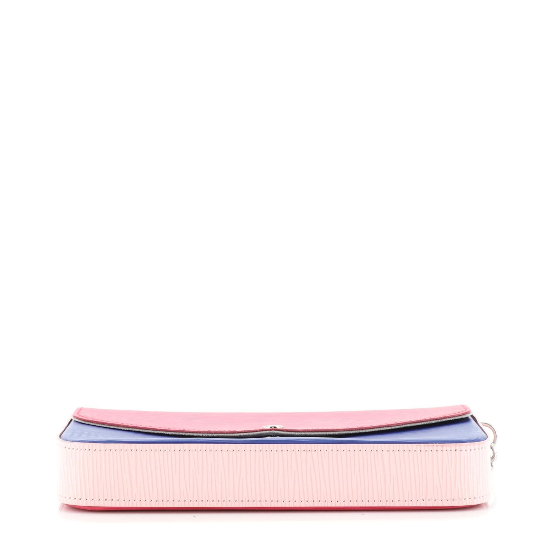 felicie pochette outfit