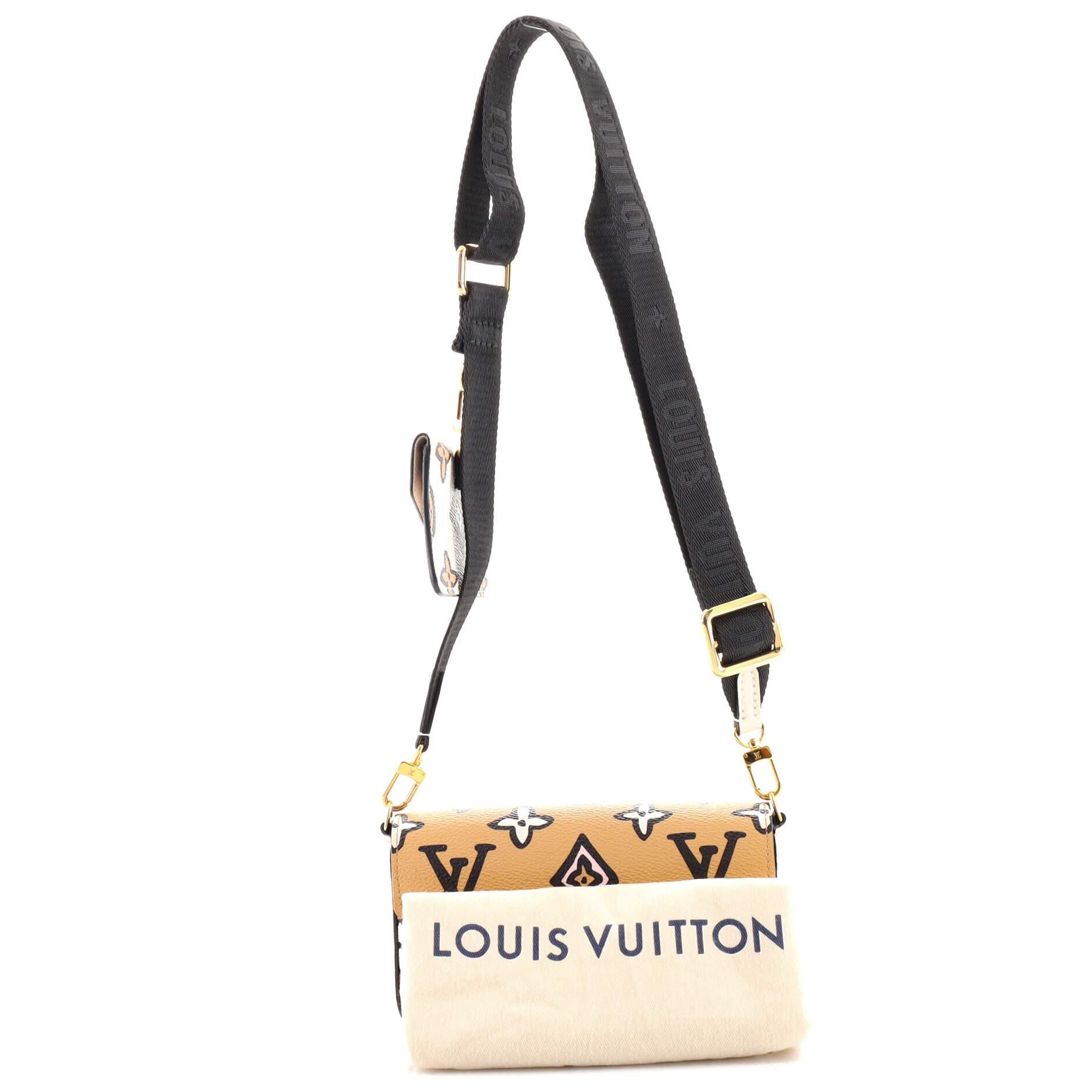 Condition: Excellent. Light wear underneath flap and in interior, scratches on hardware.
Accessories: Pochette, Dust Bag, With Strap
Measurements: Height 4.5