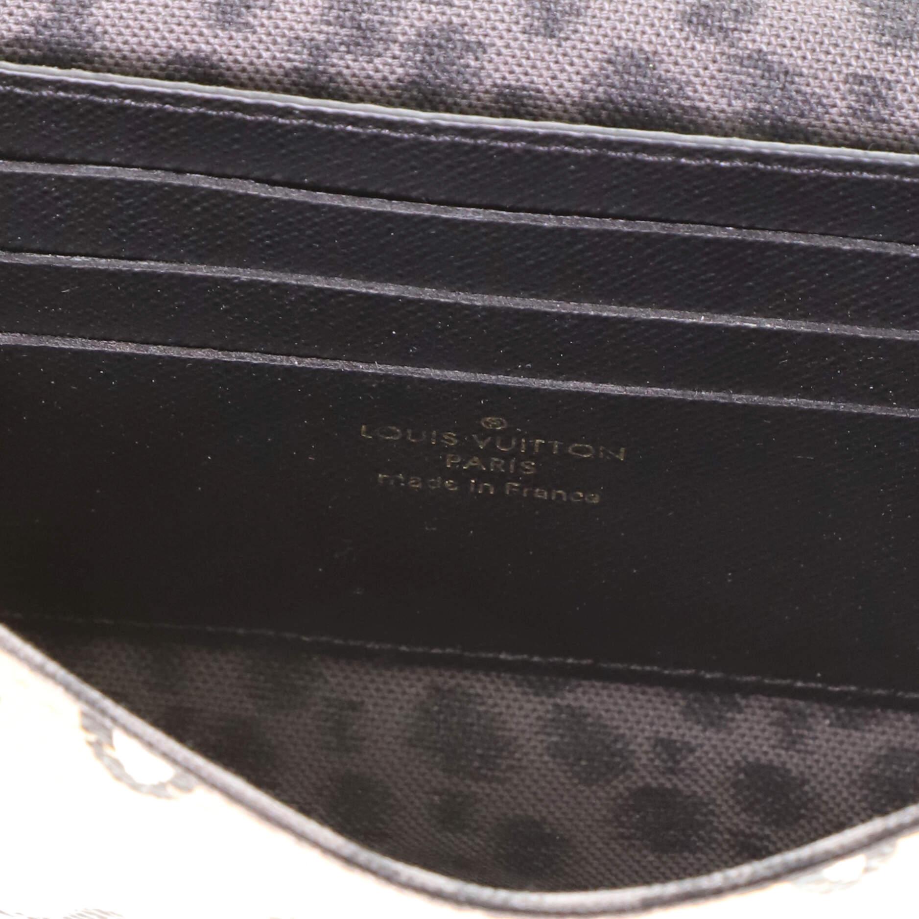 Louis Vuitton Felicie Strap & Go Handbag Wild at Heart Monogram Giant 3