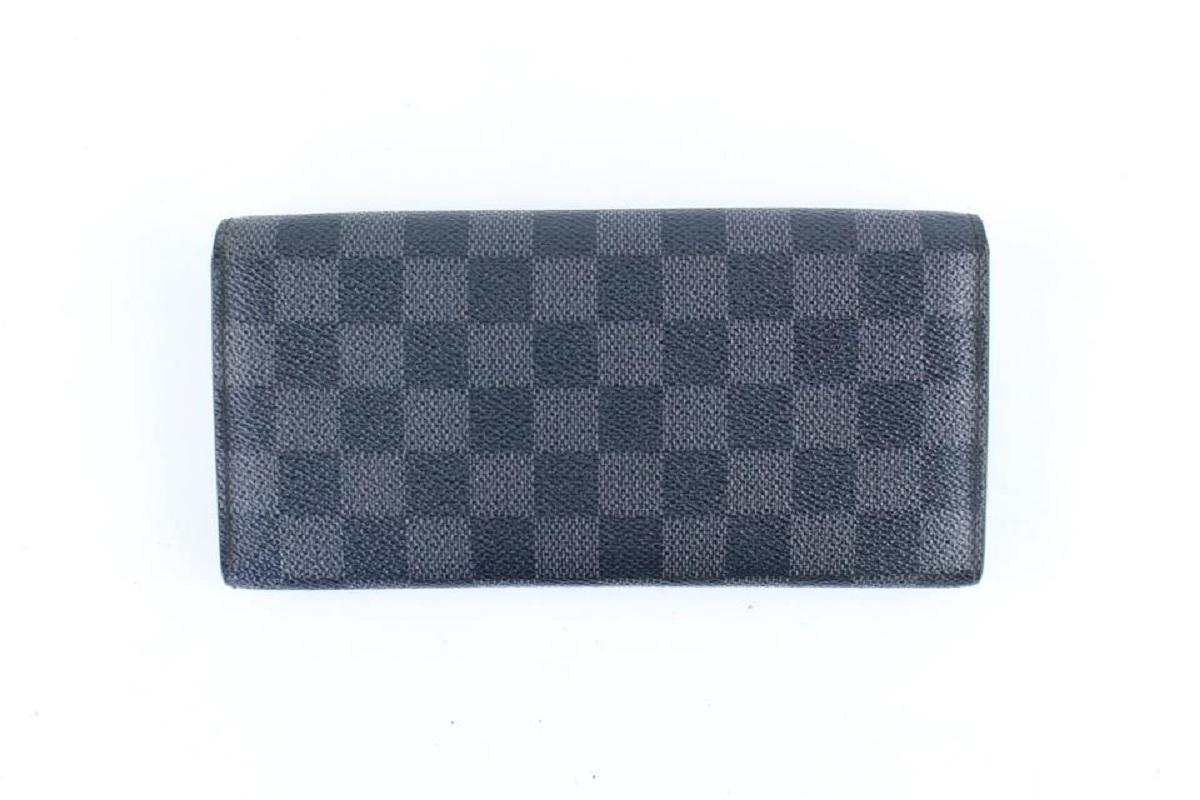 Women's Louis Vuitton Flap Wallet 225063 Graphite Damier Canvas Clutch For Sale