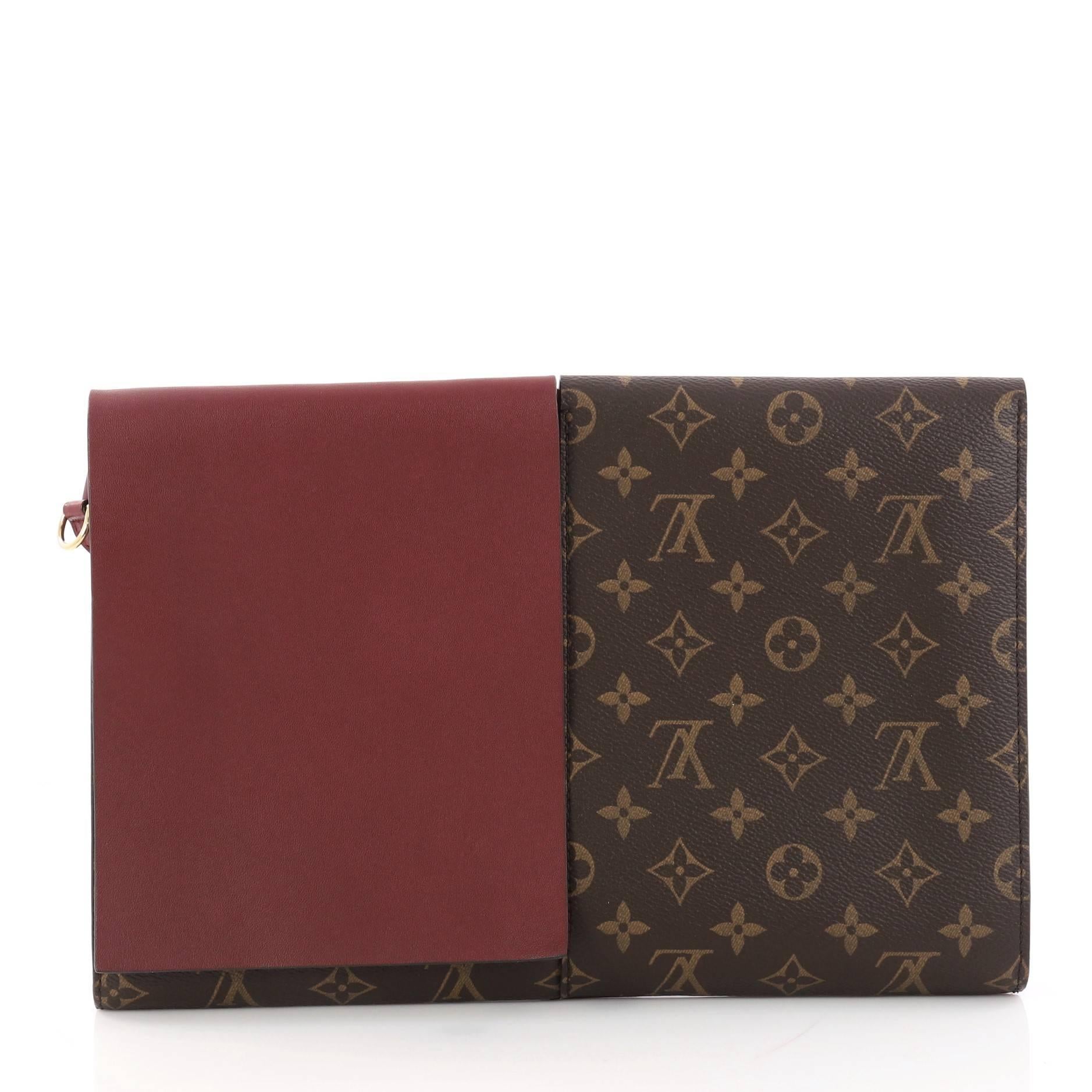 Louis Vuitton Flip Flap Pochette Monogram Canvas and Leather Medium In Good Condition In NY, NY