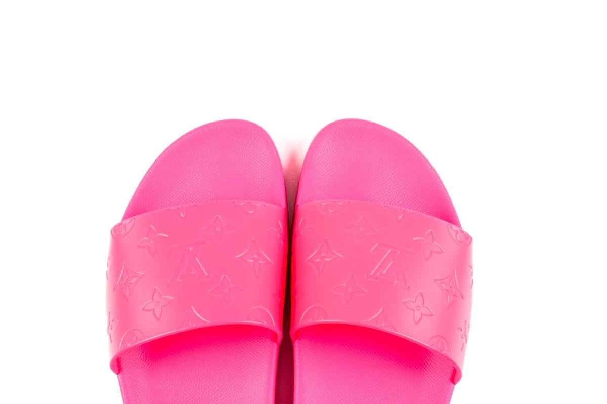 Men's Louis Vuitton Flip Flops Slippers Mule LV10 US11 EU44, S047