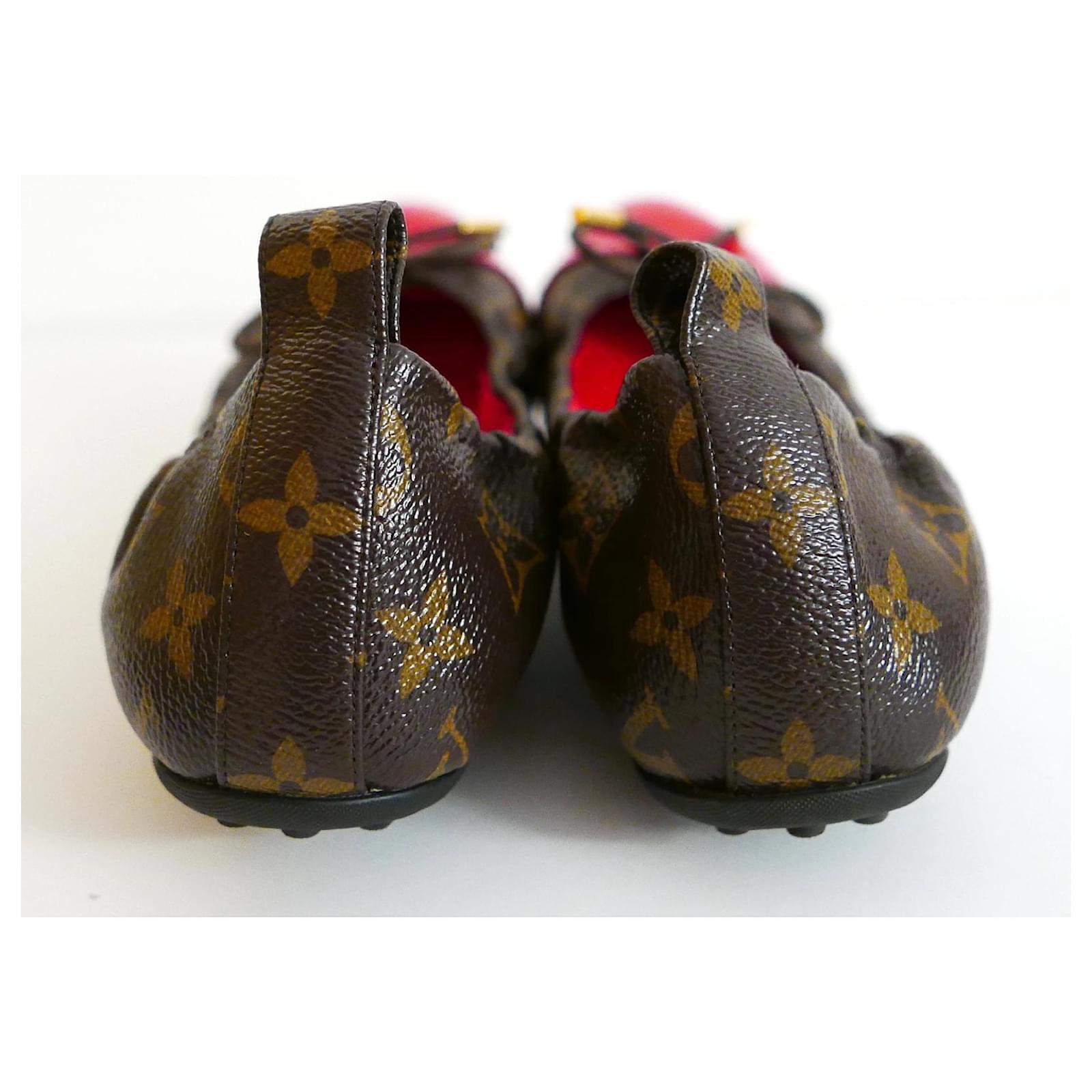 Louis Vuitton Flirty Monogram Ballet Flats In New Condition For Sale In London, GB