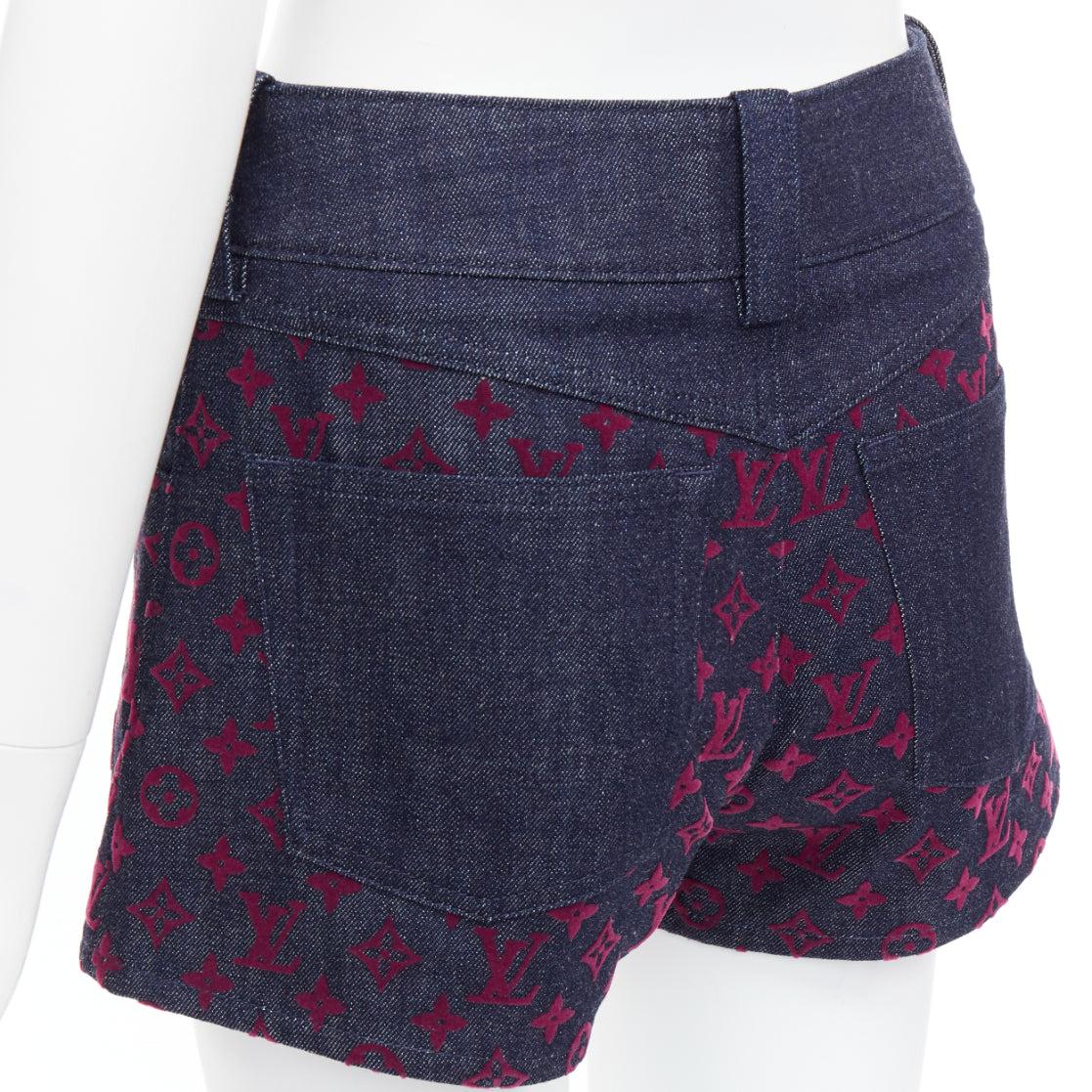 LOUIS VUITTON Flocked Monogram burgundy blue monogram denim shorts XS in vendita 2