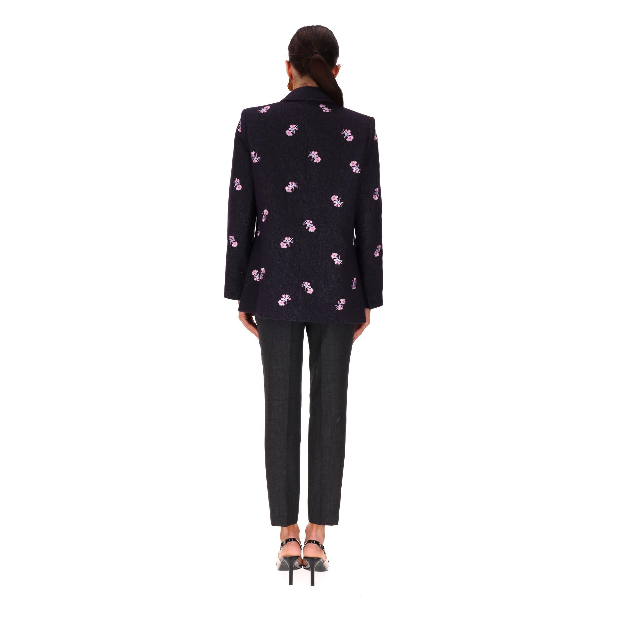 Louis Vuitton Floral-Embroidered Wool, Cashmere & Silk Blend Jacket In Excellent Condition For Sale In London, GB