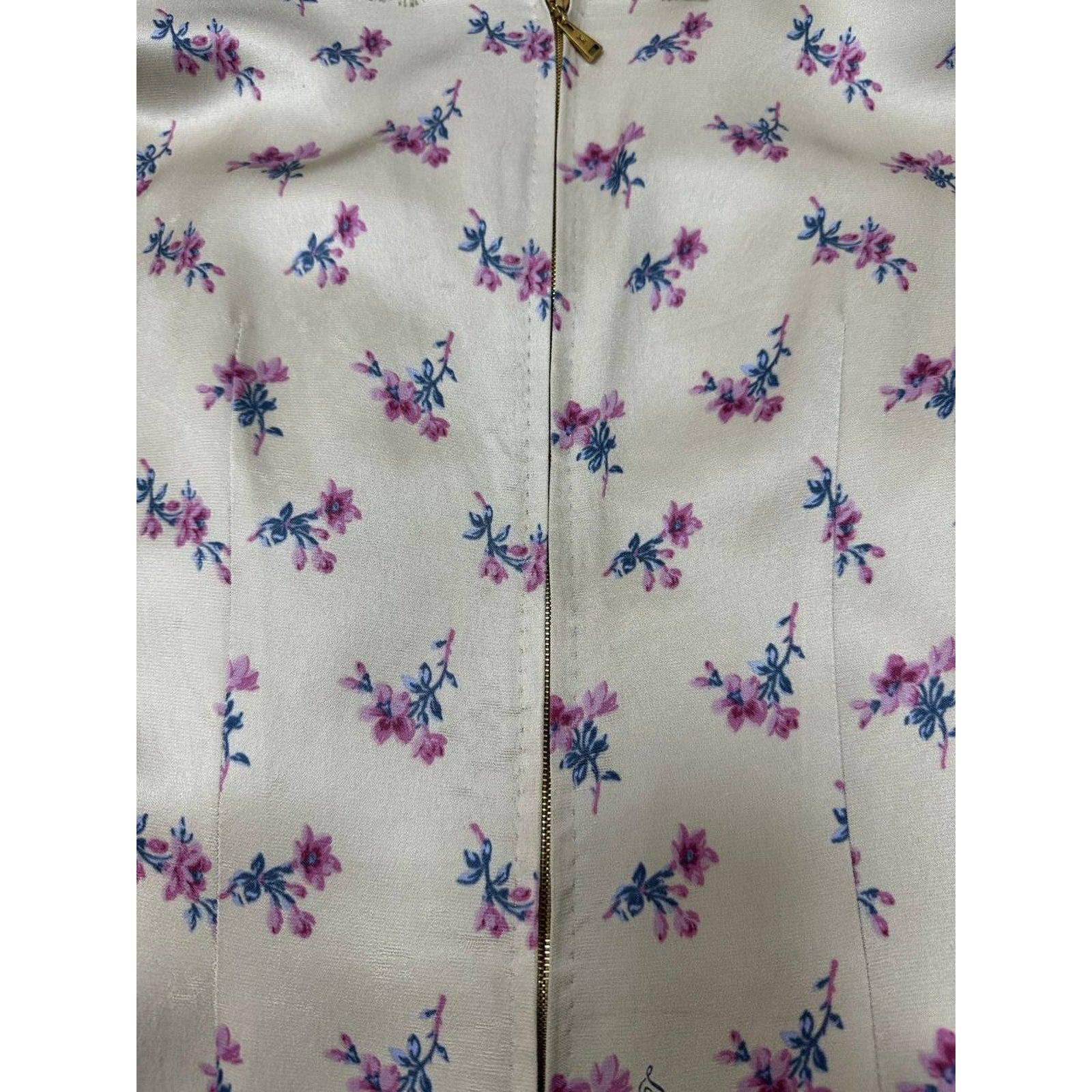 Louis Vuitton Robe en dentelle à imprimé floral Sz.36 Pour femmes en vente