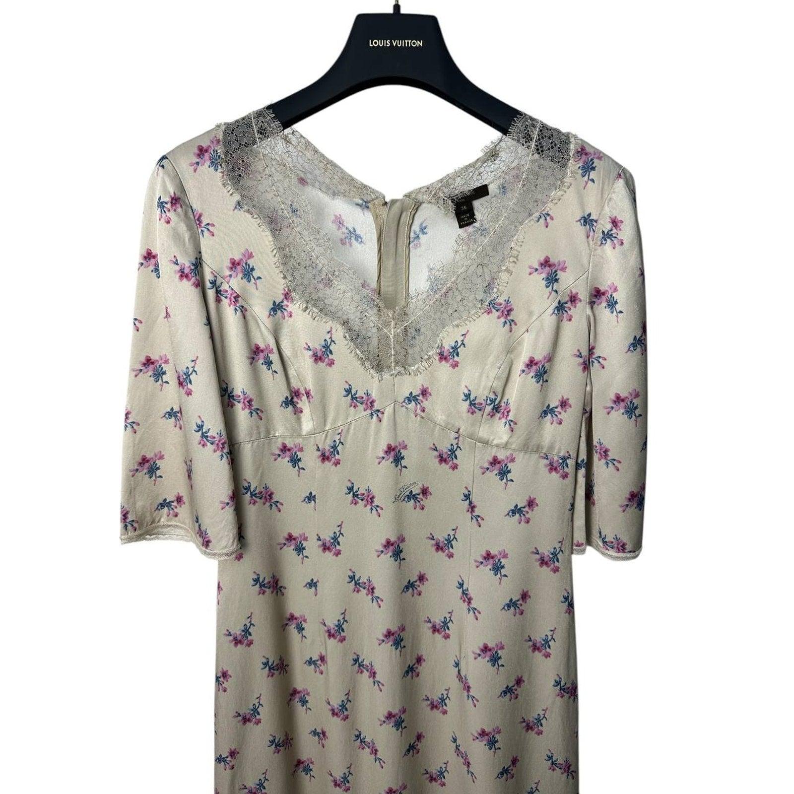 Louis Vuitton Robe en dentelle à imprimé floral Sz.36 en vente 2