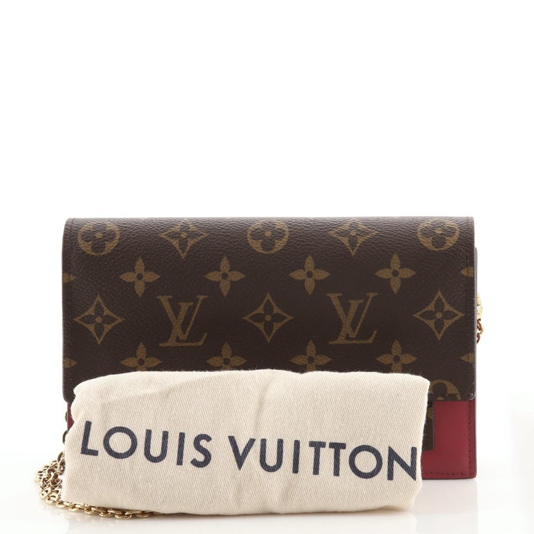 Louis Vuitton Flore Chain Wallet in 2023  Wallet chain, Everyday  essentials products, Monogram canvas