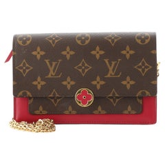 Portemonnaie von Louis Vuitton mit Blumenkette aus Segeltuch mit Monogramm